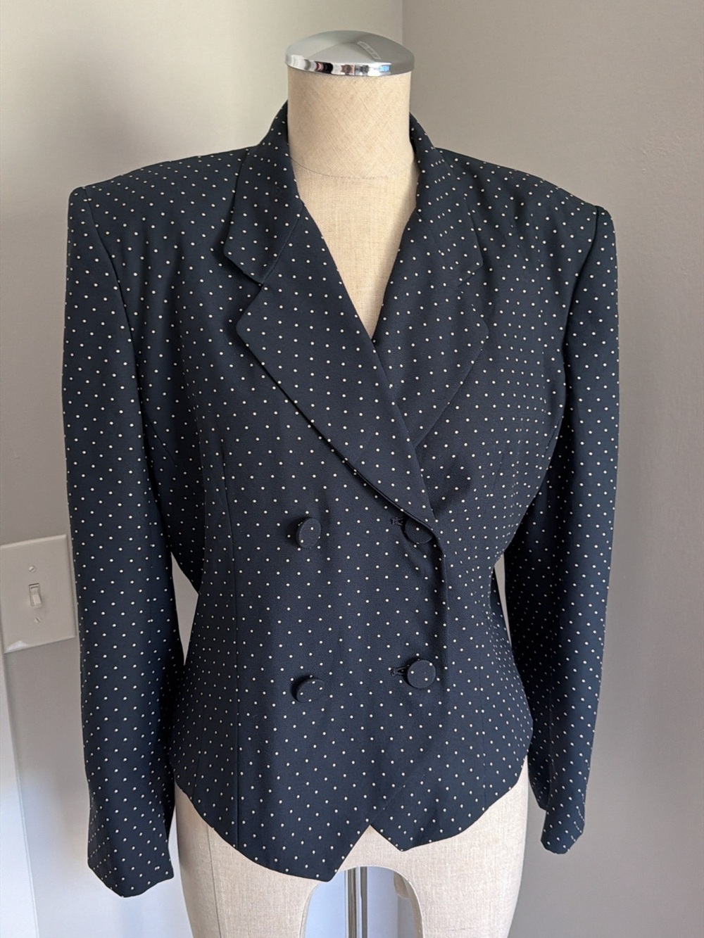 1990s Liz Claiborne Petite Collection Women’s Navy Polka Dot Button Blazer 10P